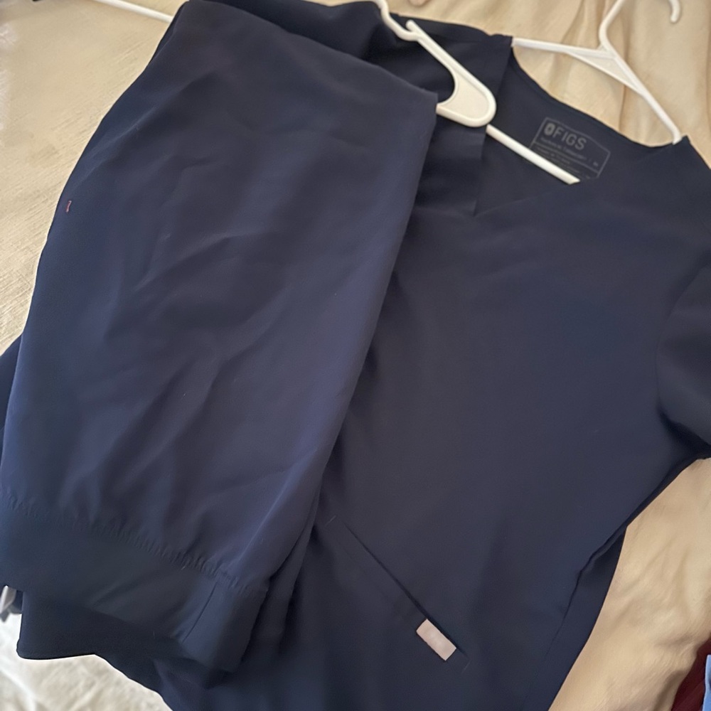 FIGS Scrubs